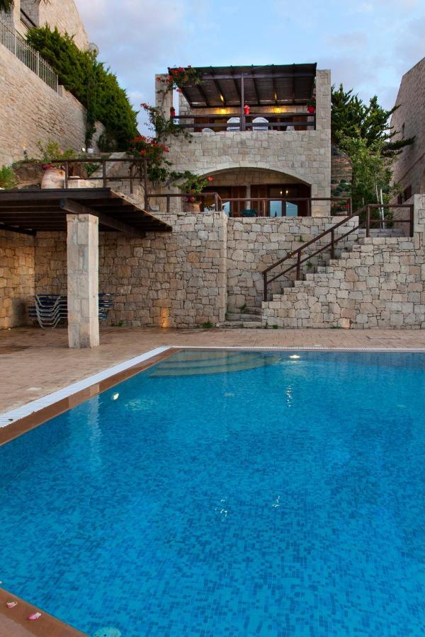 Rafaello Luxury Villa 阿齐亚·佩拉加 外观 照片